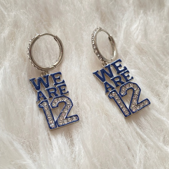 BAUBLEBAR X NFL: Seattle Seahawks Earrings & Green Bay Packers Earrings New - Picture 6 of 12